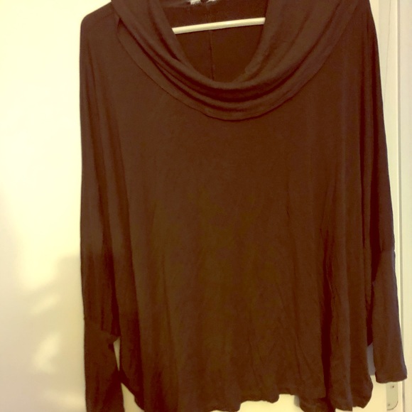 Cable & Gauge Tops - Cable and Gauge Cocoon Turtleneck Top Size XL